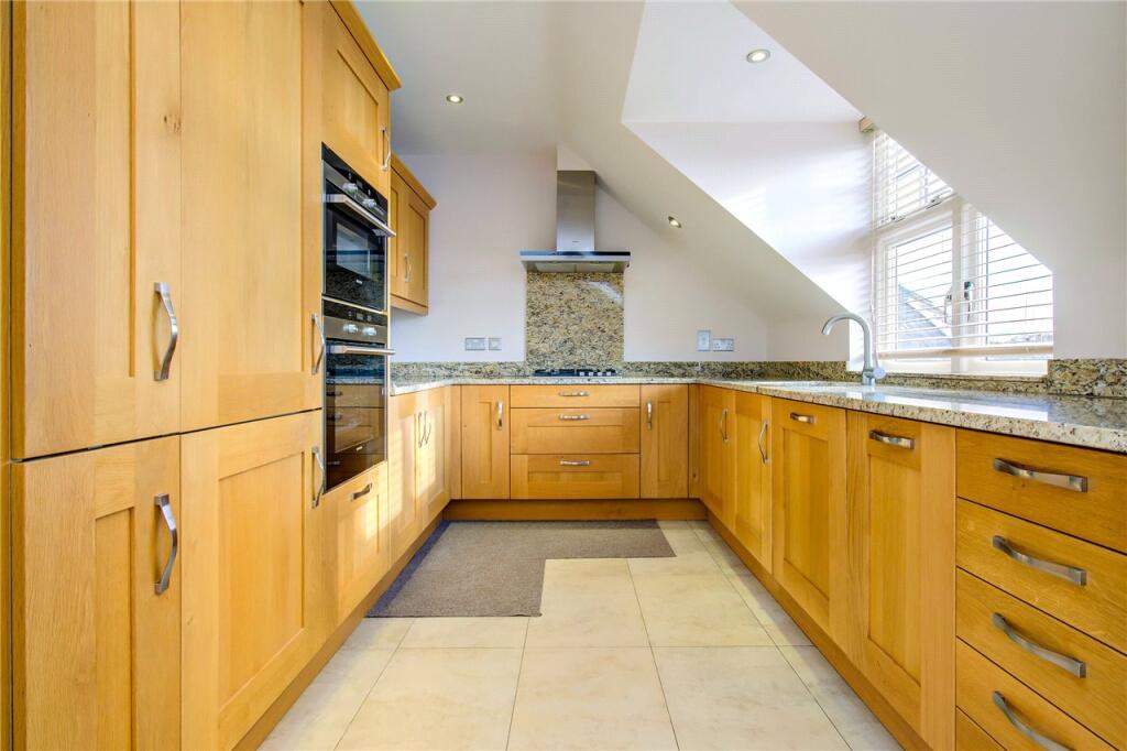 Additional image 4 of The Forresters, Harpenden, Hertfordshire, AL5