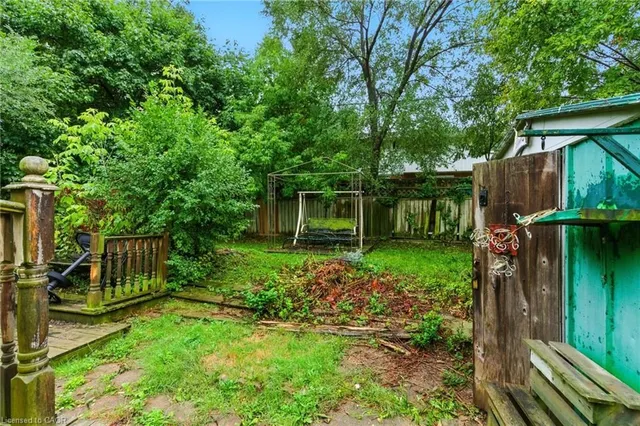 Additional image 26 of 54 Martha St