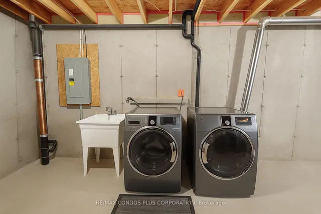 Additional image 32 of 1491 Plains Rd Unit 4