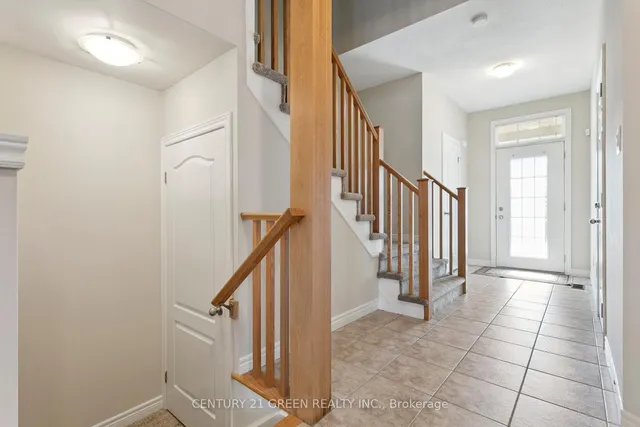 Additional image 7 of 50 Mosaic Dr