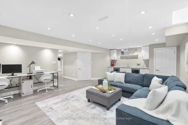 Additional image 41 of 160 Mccready Dr