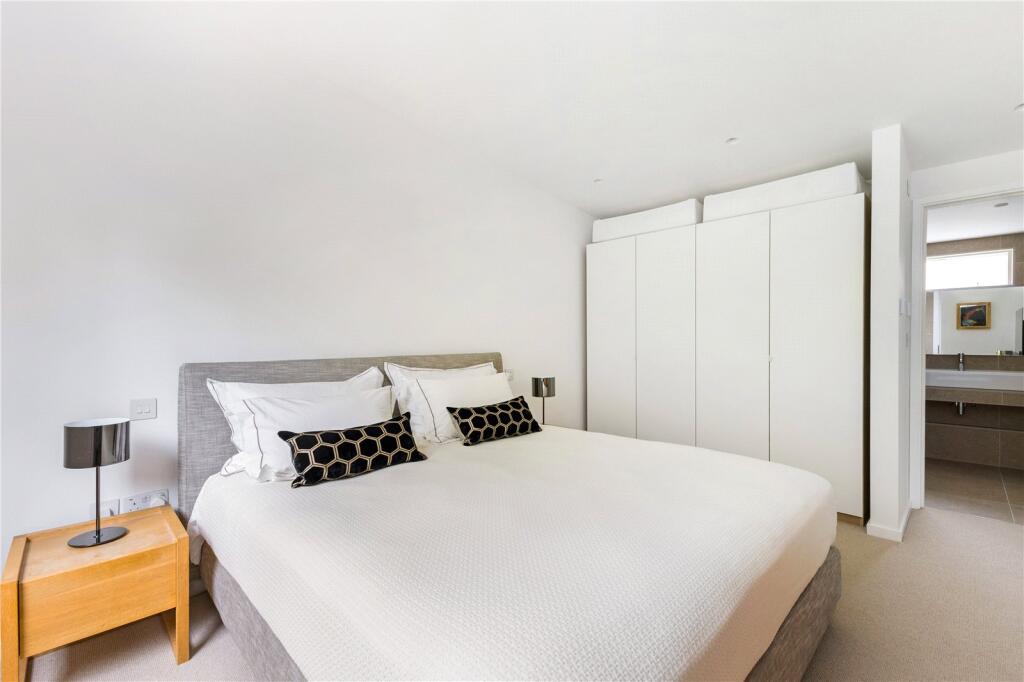 Additional image 14 of Avenue St. Nicholas, Harpenden, Hertfordshire, AL5