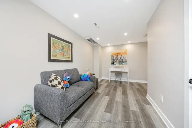 Additional image 30 of 371 Bronte St Unit 86