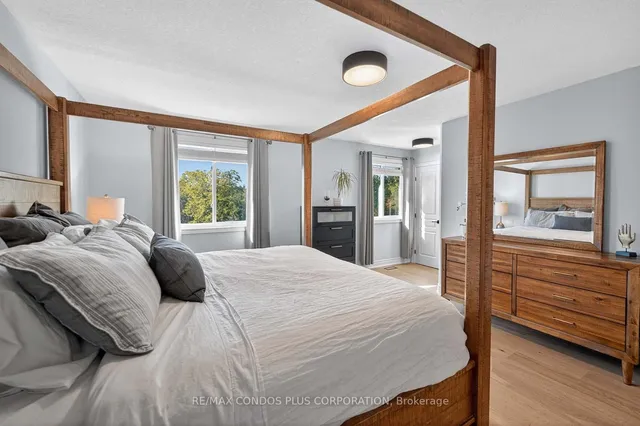 Additional image 22 of 1491 Plains Rd Unit 4