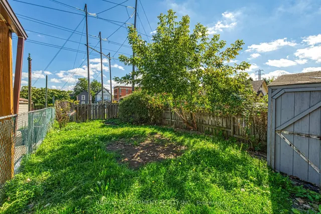 Additional image 4 of 36 Fullerton Ave