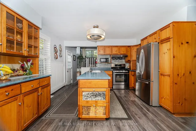 Additional image 15 of 91 East 44th St