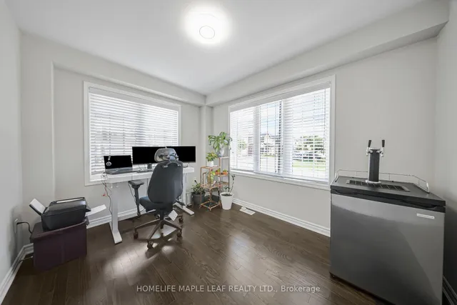 Additional image 25 of 297 Reis Pl