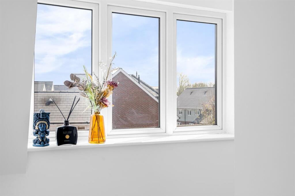 Additional image 13 of Appletree Way, Welwyn Garden City