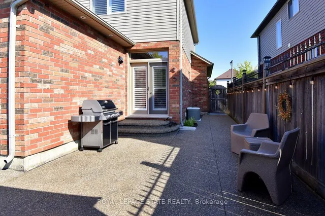 Additional image 49 of 12 Degrow Cres