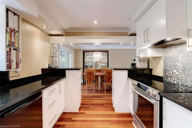 Additional image 9 of 193 Pine Cove Rd