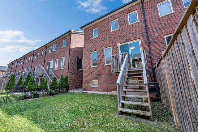 Additional image 44 of 59 Henry Cres