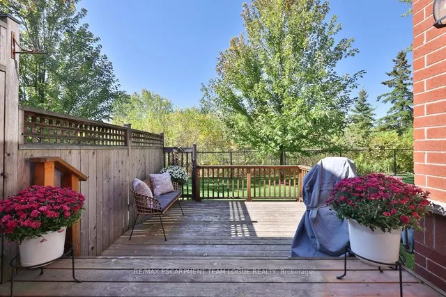 Additional image 38 of 2165 Country Club Dr Unit 16