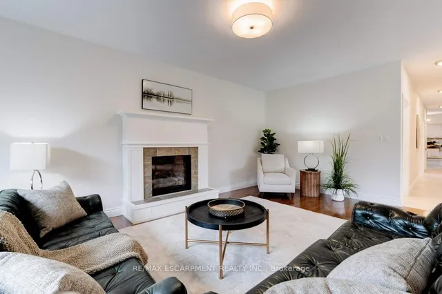 Additional image 17 of 17 TEWS Lane