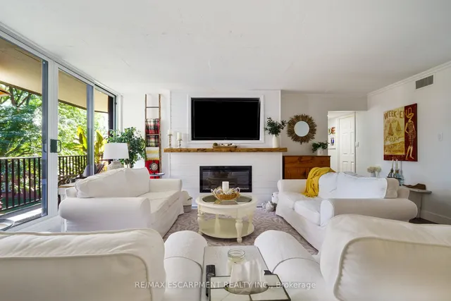 Additional image 7 of 150 Wilson St Unit 301