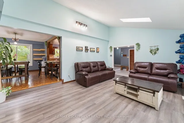 Additional image 7 of 425 Greenhill Ave