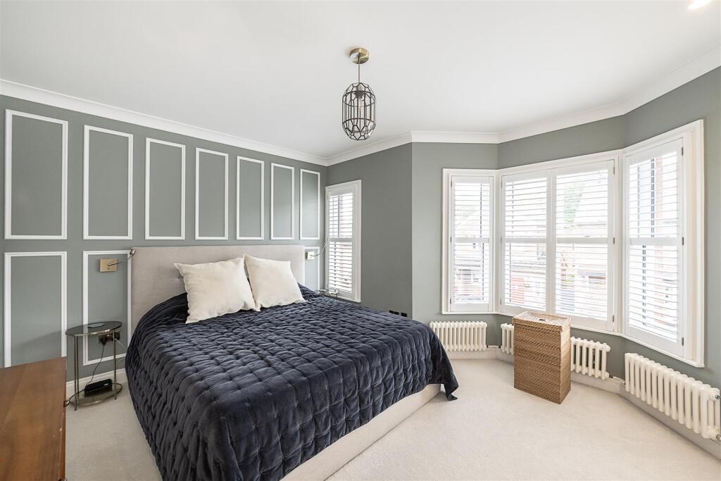 Additional image 6 of Park Mount, Harpenden