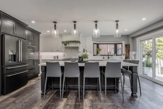 Additional image 19 of 96 Laurendale Ave