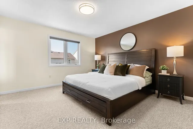 Additional image 20 of 986 Farmstead Dr