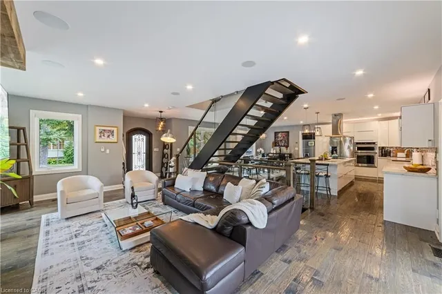 Additional image 16 of 535 Locust St