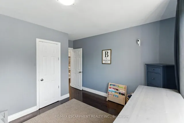 Additional image 21 of 289 East 25th St