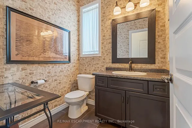 Additional image 8 of 60 Garinger Cres