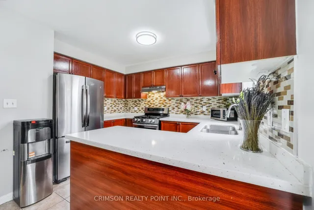 Additional image 11 of 113 Panton Tr