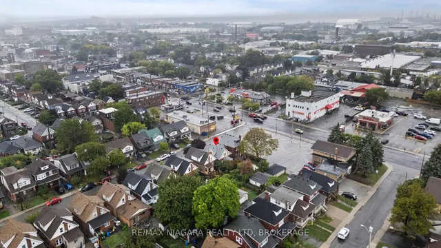 Additional image 33 of 154 Melrose Ave