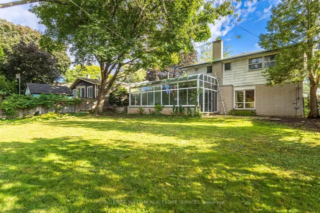 Additional image 31 of 264 Camelot Dr