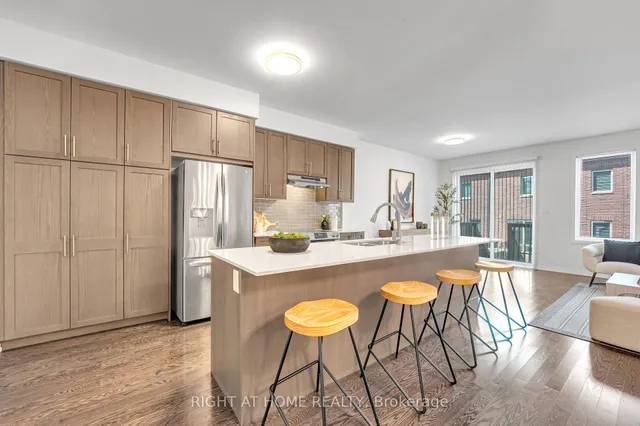 Additional image 12 of 59 Henry Cres