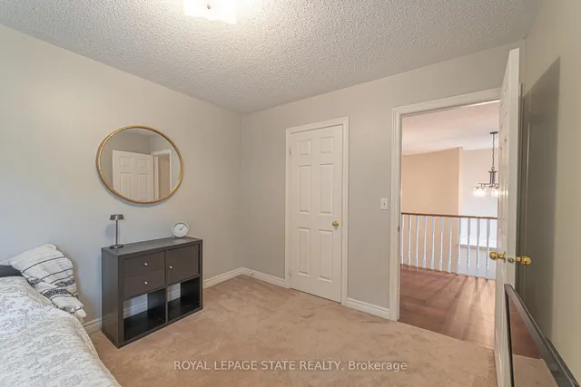 Additional image 26 of 120 Sundial Cres