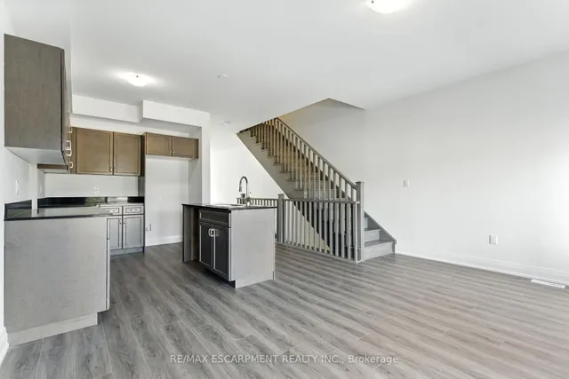 Additional image 18 of 4 Clear Valley Lane