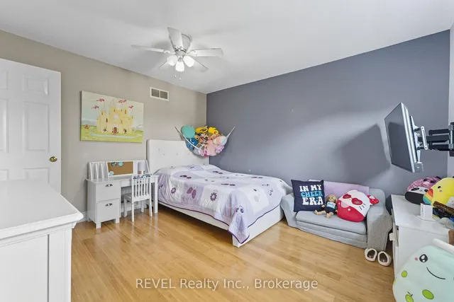 Additional image 24 of 11 Supreme Dr