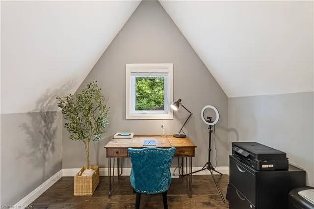 Additional image 21 of 535 Locust St