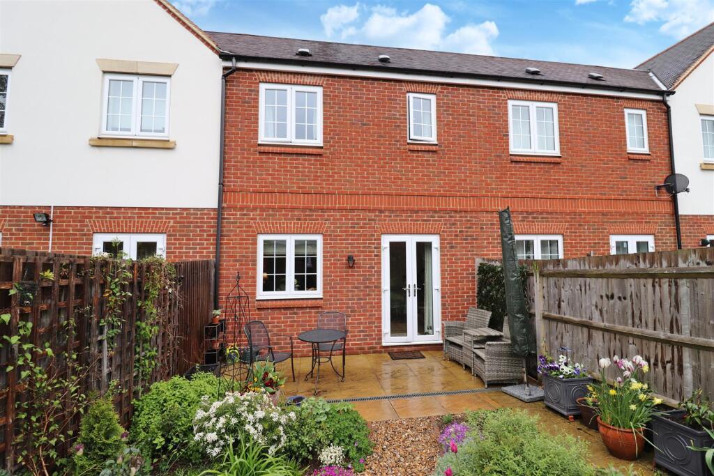 Additional image 4 of Mortimer Crescent, Kings Park, St. Albans