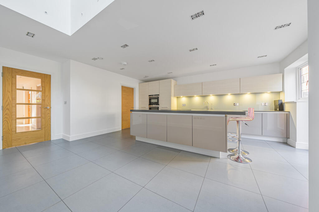 Additional image 9 of Bowers Way, HARPENDEN, AL5