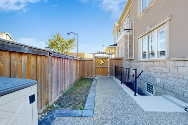 Additional image 49 of 153 Whitlock Ave