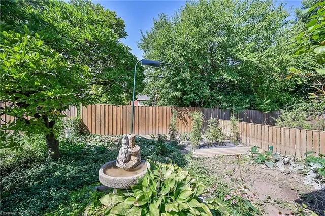 Additional image 45 of 274 Ottawa St