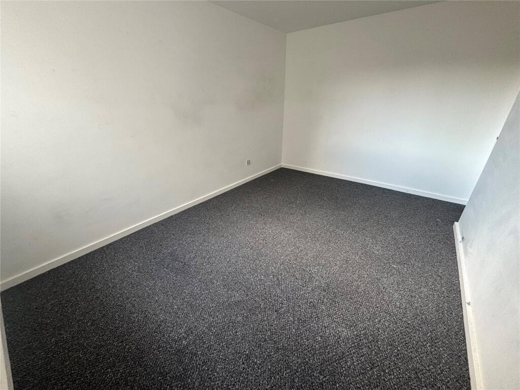 Additional image 13 of Redwood Croft, Birmingham, West Midlands, B14