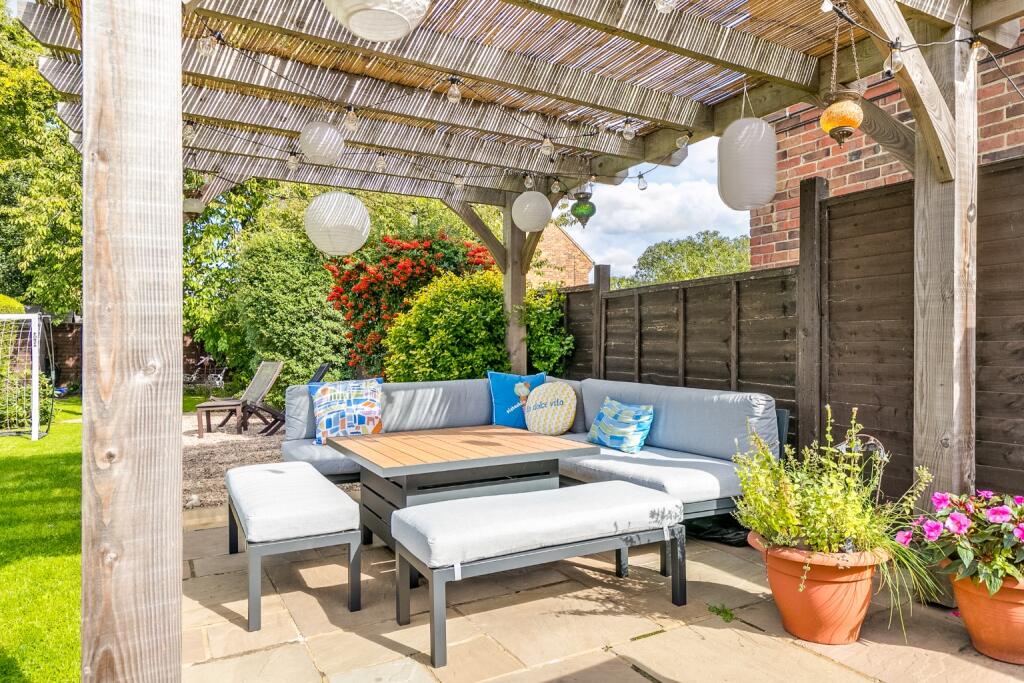 Additional image 18 of Blythway, Welwyn Garden City, Hertfordshire, AL7 1DS