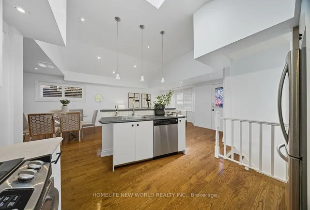 Additional image 13 of 366 East 34th St