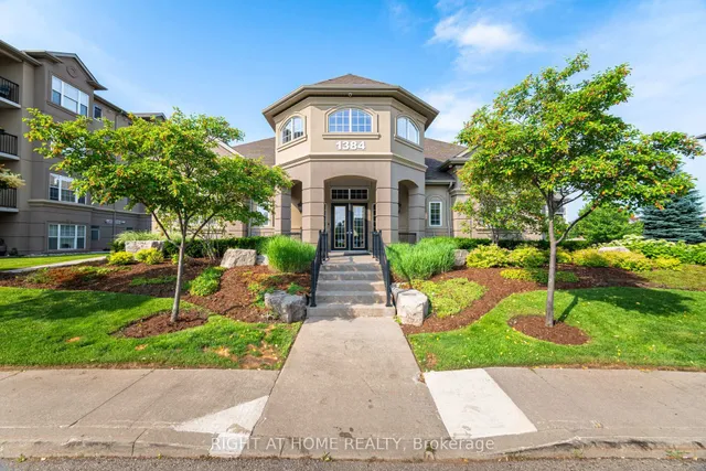 Additional image 36 of 1370 Main St Unit 311