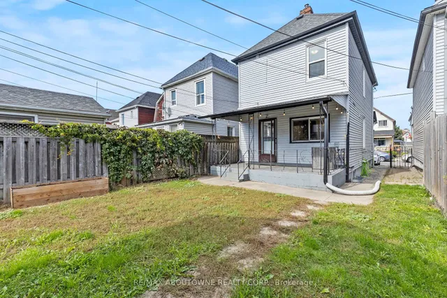 Additional image 24 of 26 Rosemont Ave