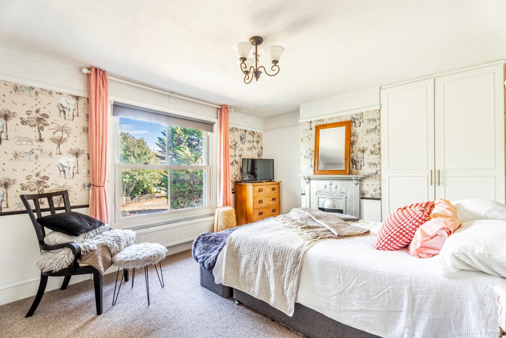 Additional image 10 of Watling Street, Park Street, St. Albans, Hertfordshire, AL2