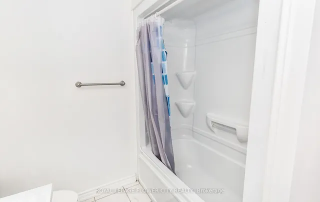 Additional image 27 of 640 Sauve St Unit 313