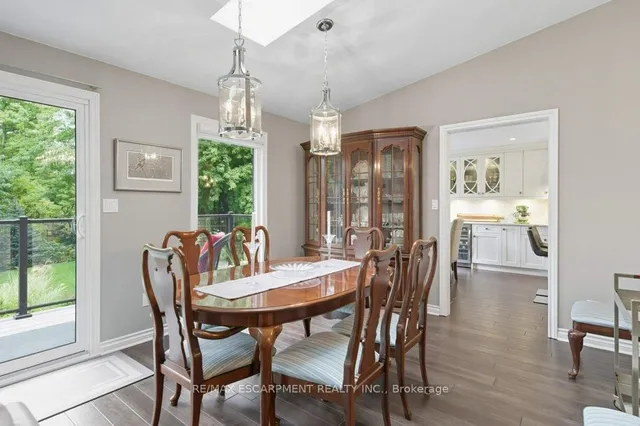 Additional image 9 of 31 Acredale Dr