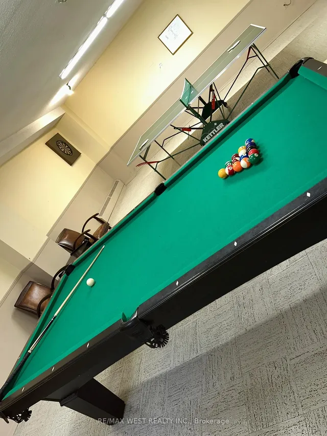 Additional image 22 of 975 Warwick Crt Unit 703