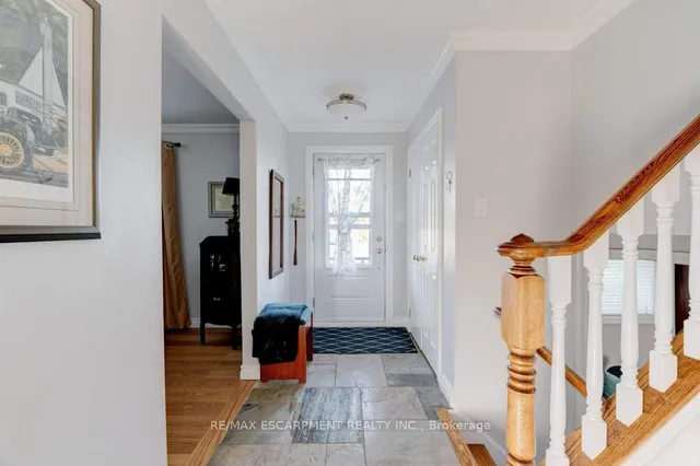 Additional image 17 of 37 WEST Ave