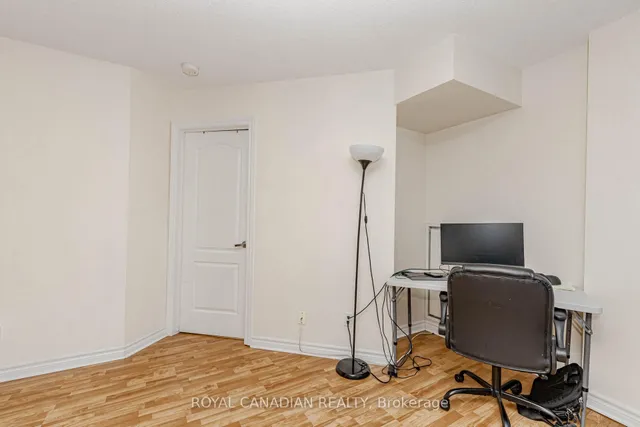 Additional image 35 of 135 James St Unit 1114