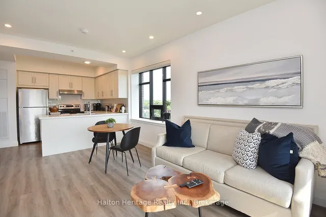 Additional image 7 of 30 Hamilton St Unit 510