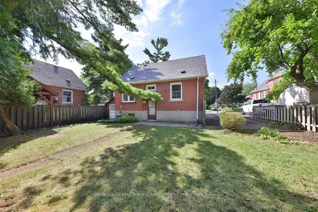 Additional image 16 of 15 East 41st St